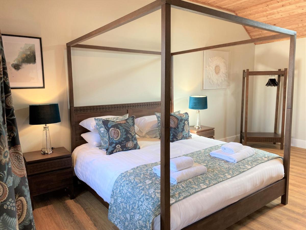 Pheasant Lodge With Hot Tub Forgandenny Extérieur photo